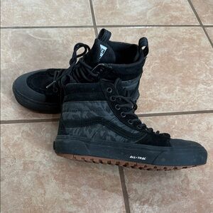 Black camo High-Top vans